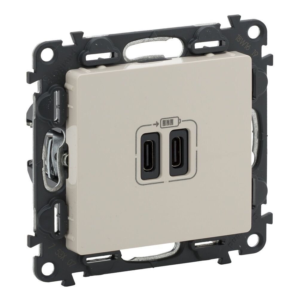 Legrand USB Ladesteckdose 753207