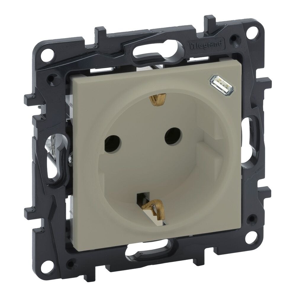 Legrand Niloe Step Schutzkontakt Steckdose 864627