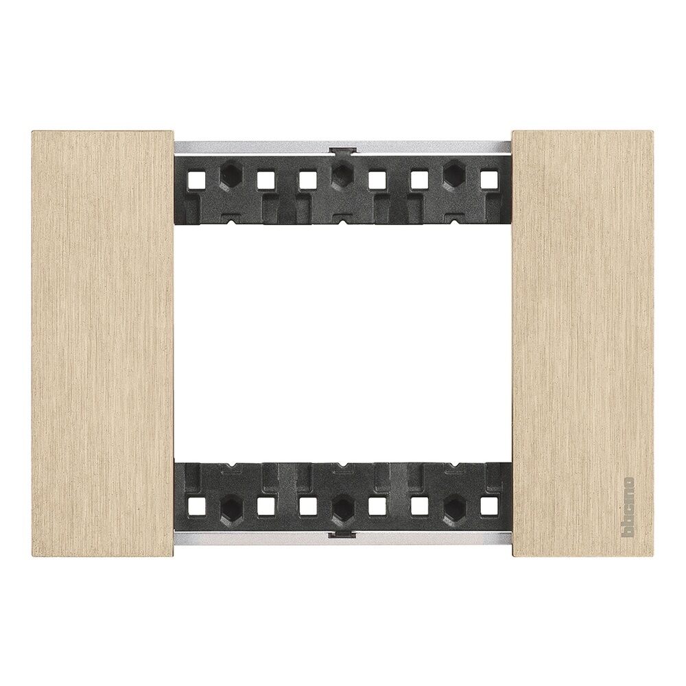 Bticino Abdeckrahmen KA4803ZW