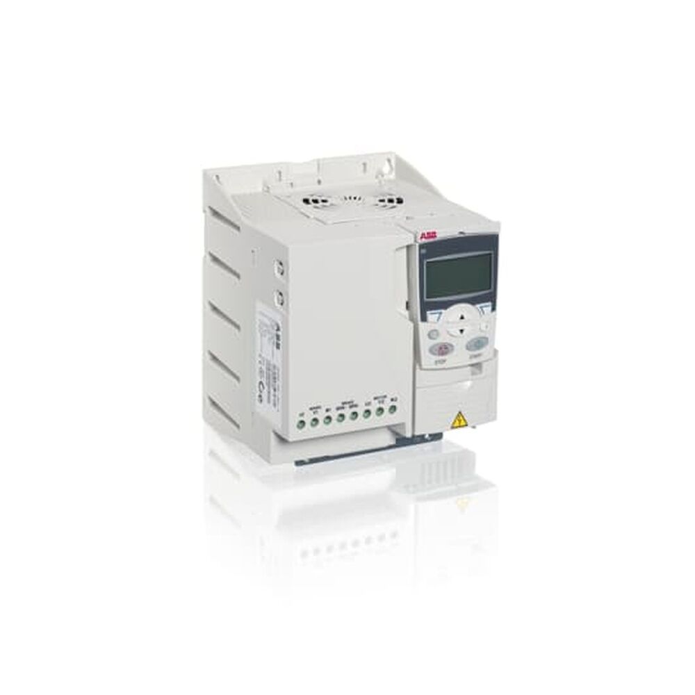 ABB Frequenzumrichter 3AUA0000058191 Typ ACS355-03E-15A6-4