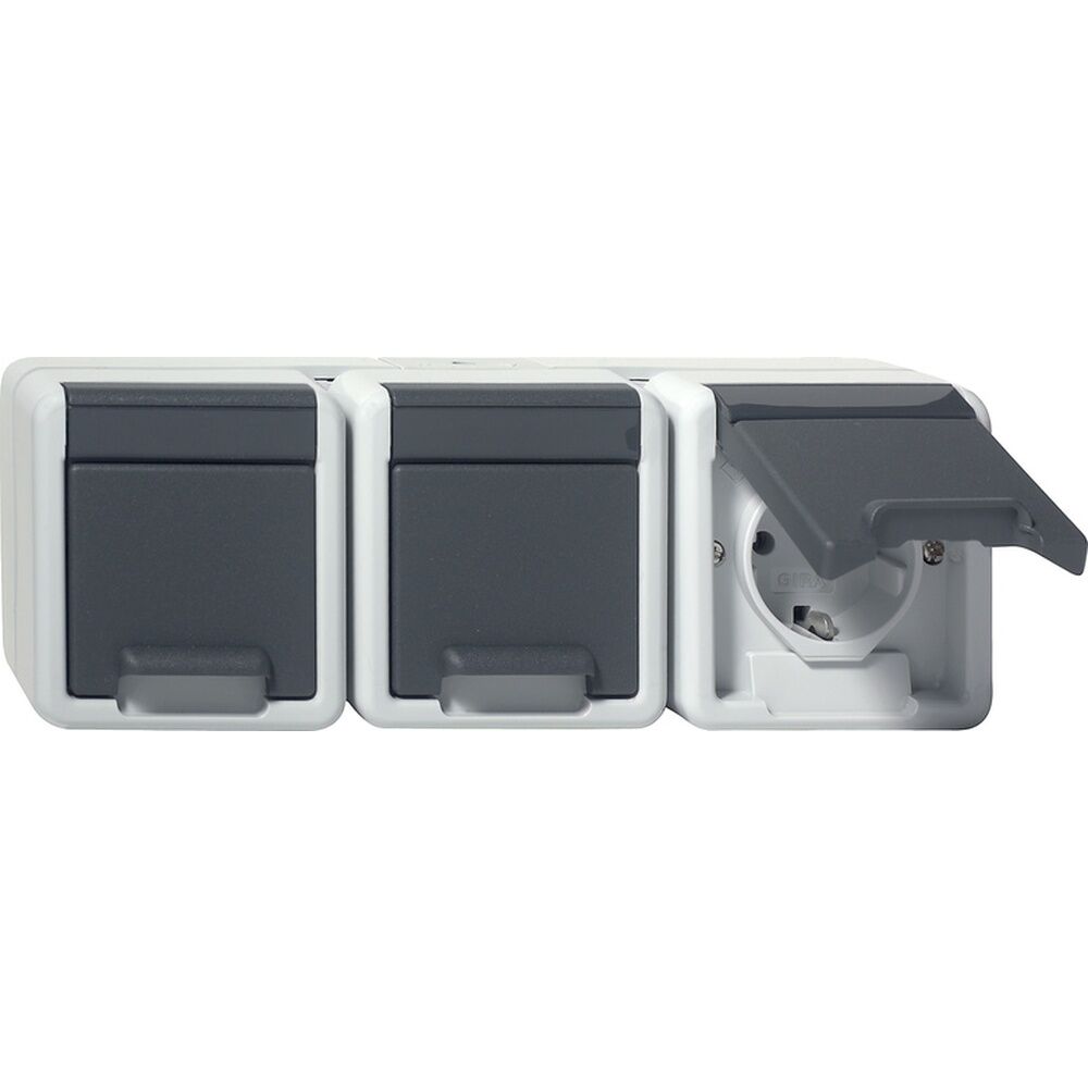 Gira SCHUKO Dreifachsteckdose 478930