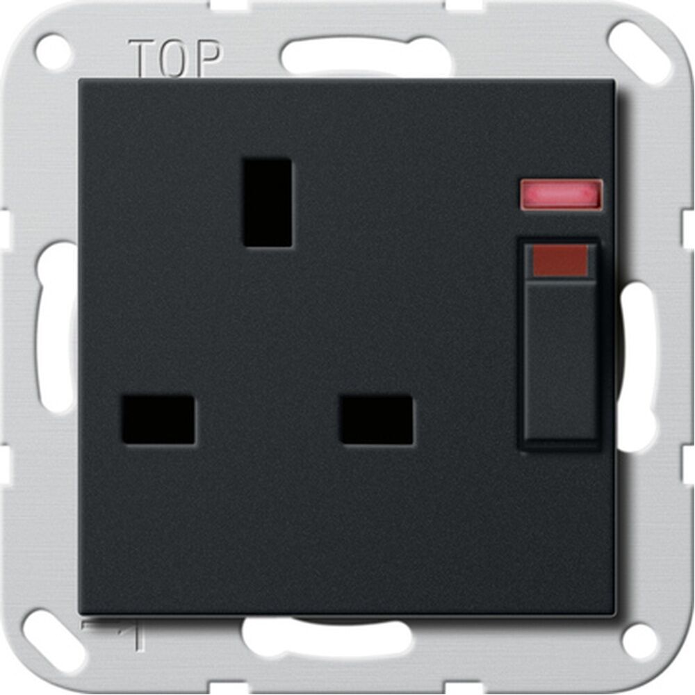 Gira Steckdose British Standard 2780005