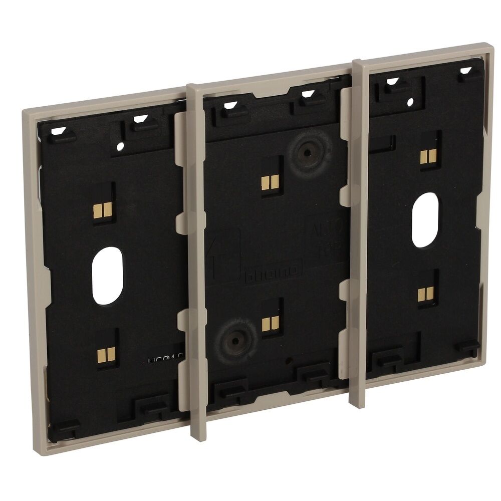 Bticino Rahmen KM8103